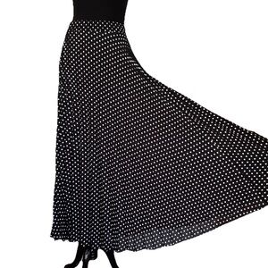 Polka Dot Retro Inspired A-Line Pleated Black White Maxi Skirt Flowy Lightweight